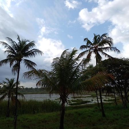 Chale Perto Da Praia Com Duas Suites E Varandao Pacatuba  المظهر الخارجي الصورة
