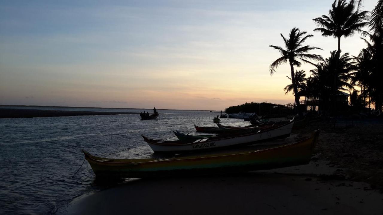 Chale Perto Da Praia Com Duas Suites E Varandao Pacatuba  المظهر الخارجي الصورة